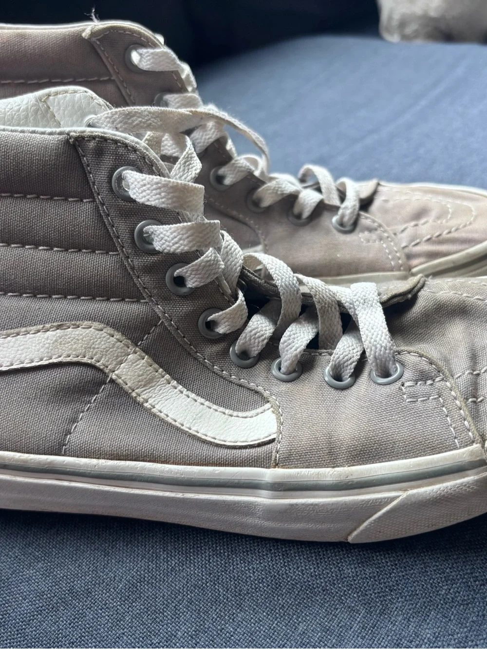 Vans Kids High-Top Sneakers in Taupe with White Stripe
